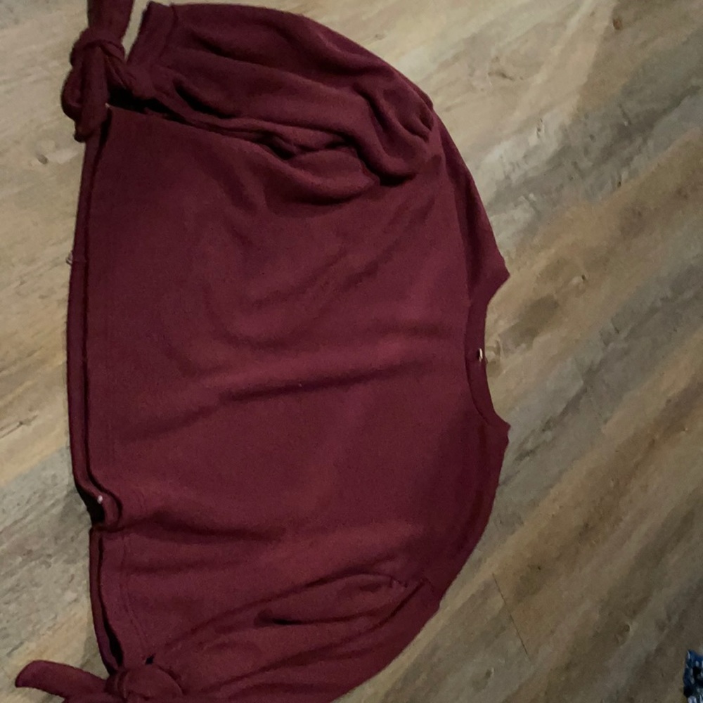 burgundy sweater shirt